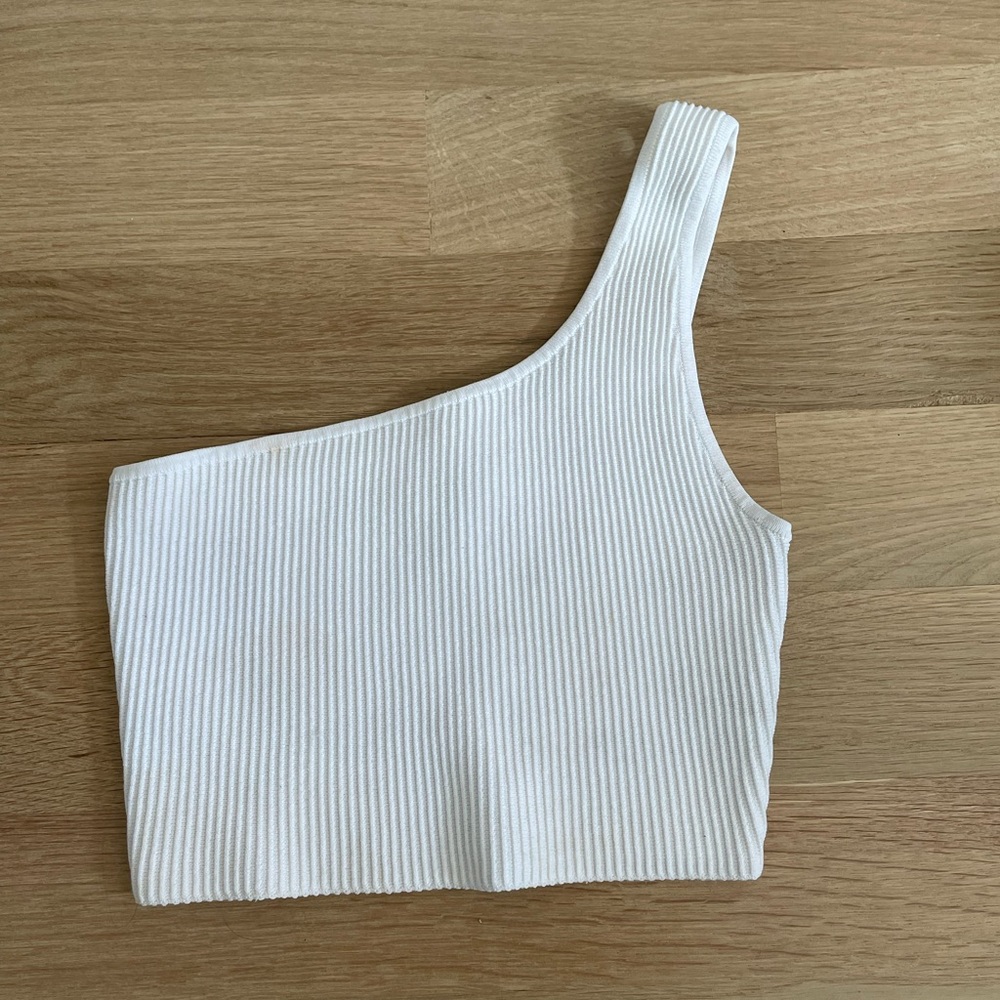 Aritzia sculpt one shoulder tanktop